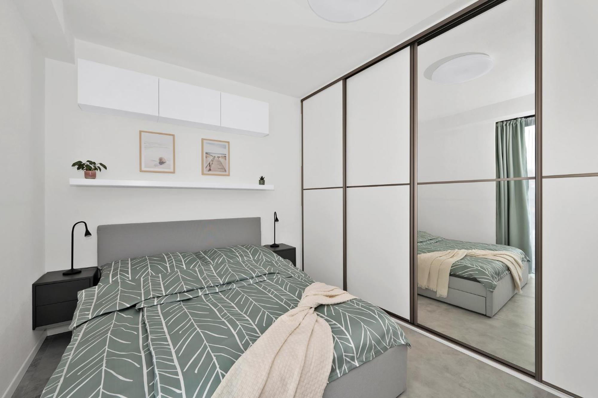 Fully Equipped Apartments With Terraces, Free Garage Parking, Netflix & Ac - By Apartmany Slapanice Cz ภายนอก รูปภาพ